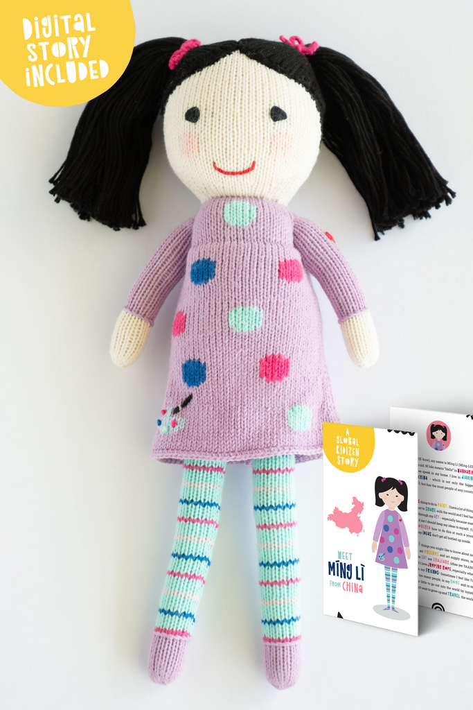 Meet Míng Lì, the Global Kidizen Doll from China!  Míng Lì loves to paint and share the things she feels through her art.  One day, she hopes to travel the world and create beautiful things for herself & others to enjoy.